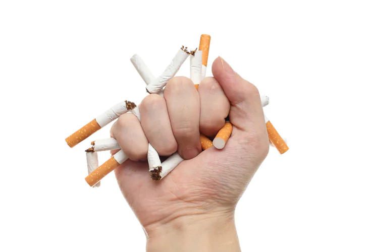 Ni puros, ni pipas, ni cigarrillos: el tabaco es siempre letal